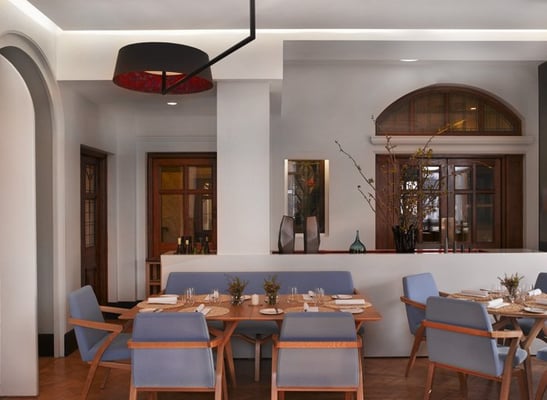 Town Hall Hotel & Apartments by null