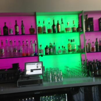 811 Oakland - Bars Near Me - Oakland, California