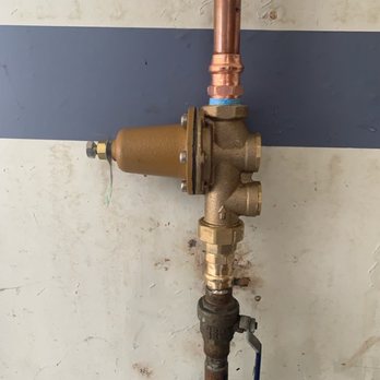 Slick Rooter & Plumbing - Replace new water pressure reducing valve - Water Heater Installation/Repair Near Me - San Francisco, California Slick Rooter & Plumbing - Replace new water pressure reducing valve - Water Heater Installation/Repair Near Me - San Francisco, California