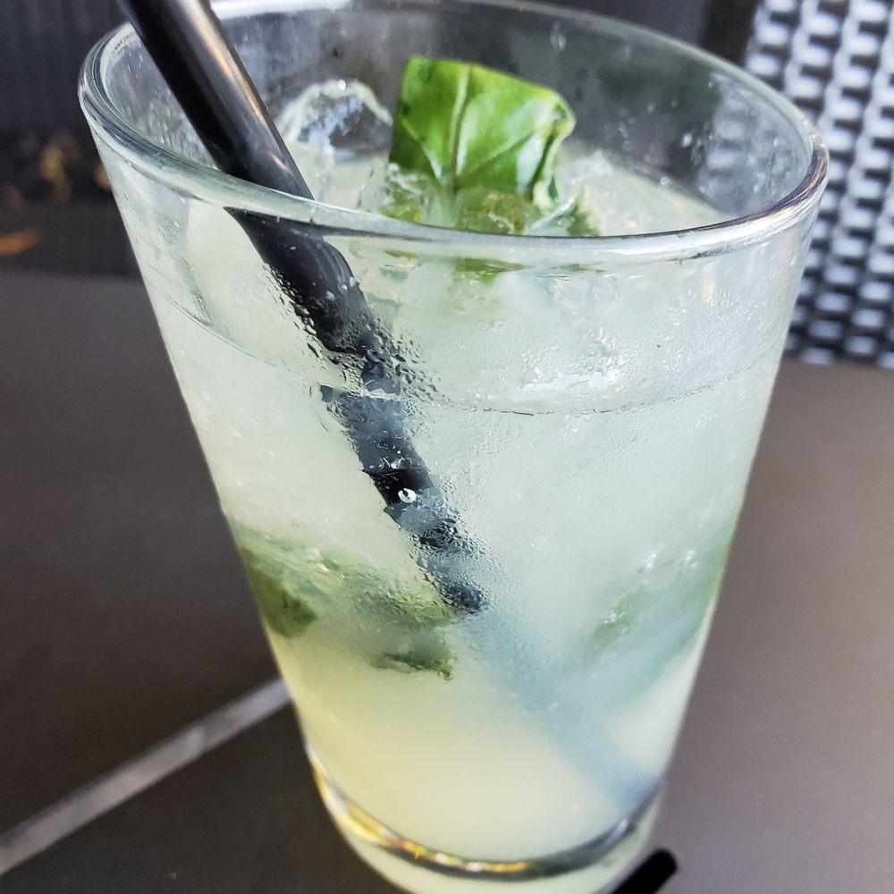 Bonefish Grill - Bombay Breeze 5/5 - Seafood Near Me - Tampa, Florida