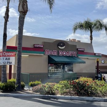M & M Donuts - Notice the odd hours - Donuts Near Me - Anaheim, California M & M Donuts - Notice the odd hours - Donuts Near Me - Anaheim, California