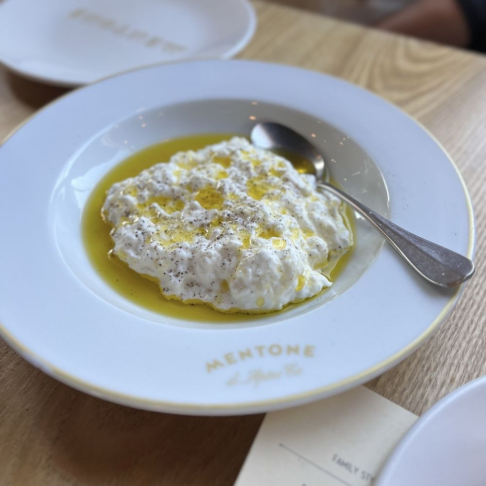 Mentone - Straciatella - Italian Near Me - Aptos, California