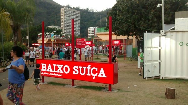 Rodrigo de Freitas Lagoon by null