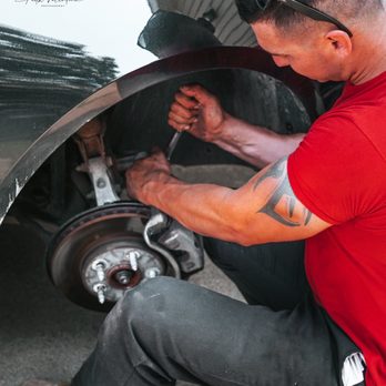 Speedy Brakes - Auto Repair Near Me - Topeka, Kansas
