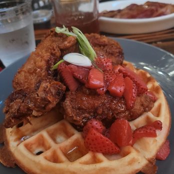 Beatstro - Thick Thighs and Waffles - American Near Me - Bronx, New York