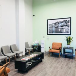 Perlman Clinic Downtown La Jolla - Lobby Photo