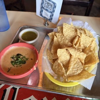 De Nada Cantina - Chips and queso - Mexican Near Me - Austin, Texas