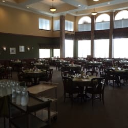 Harbour Pointe Senior Living - The nice dinning room.