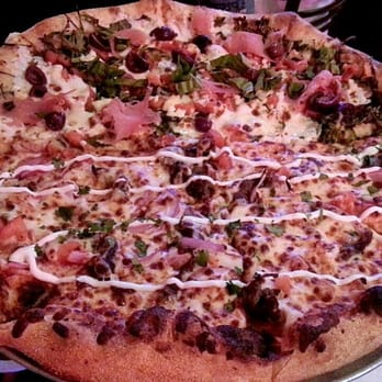 Rhombus Guys - Half chipotle steak, half amalfi coast - Pizza Near Me - Fargo, North Dakota Rhombus Guys - Half chipotle steak, half amalfi coast - Pizza Near Me - Fargo, North Dakota