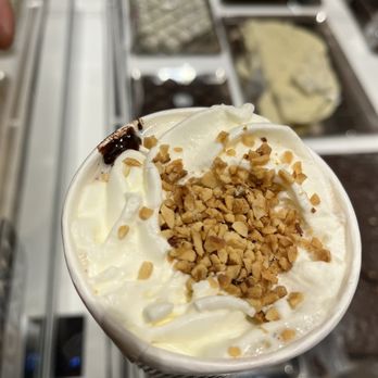 Venchi - Hazelnut Hot Chocolate - Chocolatiers & Shops Near Me - New York, New York Venchi - Hazelnut Hot Chocolate - Chocolatiers & Shops Near Me - New York, New York
