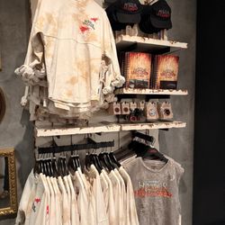 Souvenirs