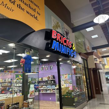 Bricks and Minifigs - Toy Stores Near Me - Beaverton, Oregon Bricks and Minifigs - Toy Stores Near Me - Beaverton, Oregon