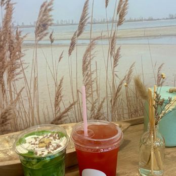 Beach House Coffee - Matcha banana and strawberry ice green tea - Bakeries Near Me - Tampa, Florida