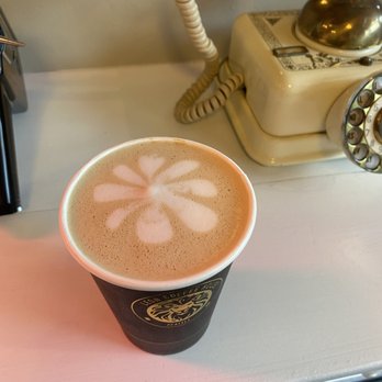 Leon Coffee House - 12oz white mocha with oatmilk and caramel - Coffee & Tea Near Me - Seattle, Washington Leon Coffee House - 12oz white mocha with oatmilk and caramel - Coffee & Tea Near Me - Seattle, Washington