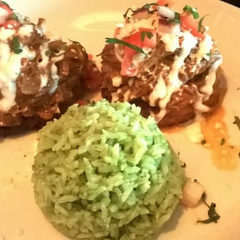 Delicia - Tamal corn cakes - barbacoa beef, pico de gallo, crema, queso fresco, herb green rice - Latin American Near Me - Indianapolis, Indiana Delicia - Tamal corn cakes - barbacoa beef, pico de gallo, crema, queso fresco, herb green rice - Latin American Near Me - Indianapolis, Indiana