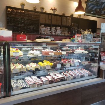 85°C Bakery Cafe-Irvine - Coffee & Tea Near Me - Irvine, California