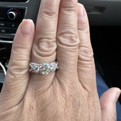 Adele Diamond - Customize wedding engagement ring