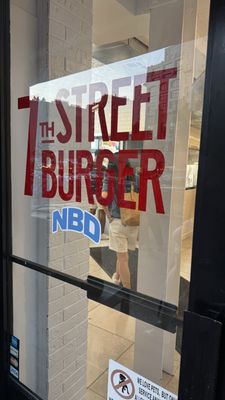 7th Street Burger DUMBO by null