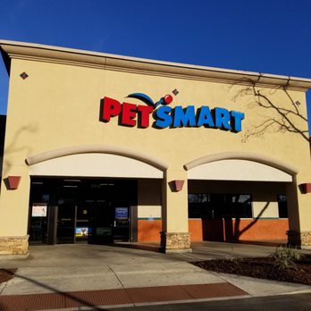 PetSmart - Entrance - Pet Groomers Near Me - Camarillo, California