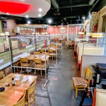 Jam N Jelly Cafe - the interior of the restaurant - Breakfast & Brunch Near Me - Woodridge, Illinois