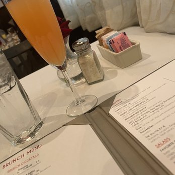 Ouisie's Table - Grapefruit mimosa - New American Near Me - Houston, Texas Ouisie's Table - Grapefruit mimosa - New American Near Me - Houston, Texas