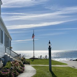 The Breakers Inn - Breakers Inn on Higgins Beach in Scarborough ME.