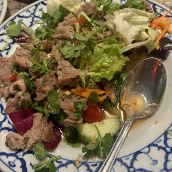 Siam Thai Cuisine - beef salad - Thai Near Me - Apple Valley, California