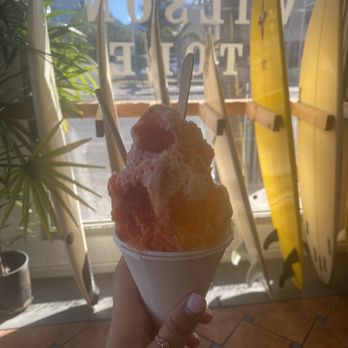Wilson Store - Regular size - Li-hing mui & lilikoi with snow cap - Shaved Ice Near Me - Kailua, Hawaii