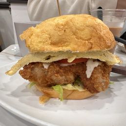 Scrambled Egg w.Pork Pineapple Bun