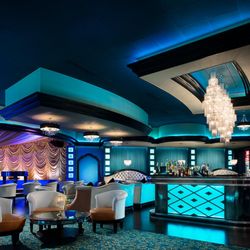 Turquoise Tiger at Turning Stone Resort Casino