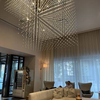 Le Méridien Denver Downtown - Hotels Near Me - Denver, Colorado