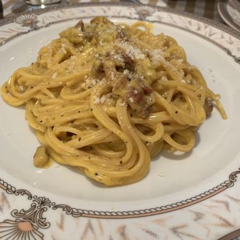 Il Ragno d'Oro - Carbonara-- quite salty, very creamy - Italian Near Me - Rome, RM