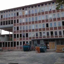 Polizeipräsidium Untefranken - Der Zustand des Gebäudes entspricht hoffentlich nicht dem der Institution
