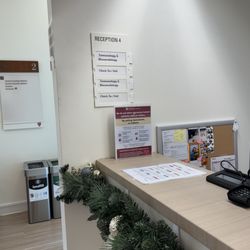 Immunology And Rheumatology Clinic - Front desk check in