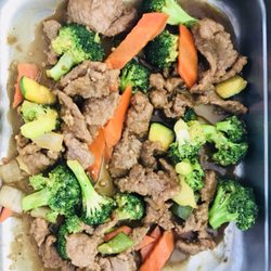 Lu's Kitchen @ 395 - Beef broccoli
