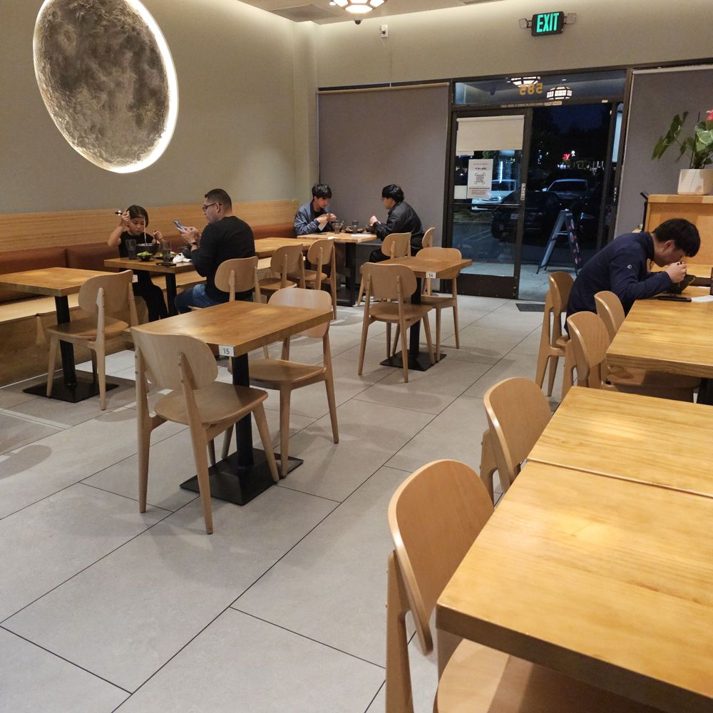 Ramen Wakusei - Interior - Ramen Near Me - Sunnyvale, California Ramen Wakusei - Interior - Ramen Near Me - Sunnyvale, California