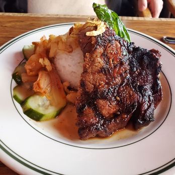 Eastern Pearl Restaurant - Cocktail Bars Near Me - Portland, Oregon