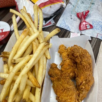 Hardee's - Fast Food Near Me - Stevensville, Maryland