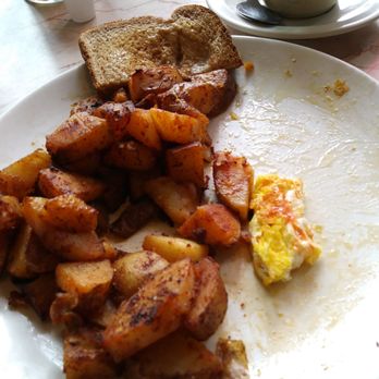 Lisciandro's Restaurant - We ordered extra crispy home fries got almost raw :( - Italian Near Me - Jamestown, New York