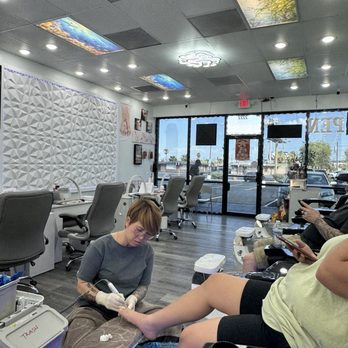Sphere Nails Bar - Store and nail tech - Nail Technicians Near Me - Las Vegas, Nevada