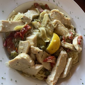 Luigi's Italian Restaurant - Chicken piccata - Italian Near Me - Bellevue, Nebraska