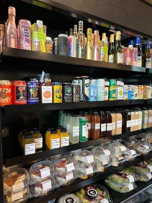 Dottie's Market Savannah by null