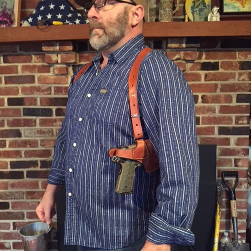 Black Hills Leather Store - Shoulder rig on profile to .45 side. - Leather Goods Near Me - Laredo, Texas