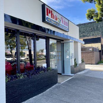 Pho Van - the front of the restaurant - Vietnamese Near Me - San Diego, California