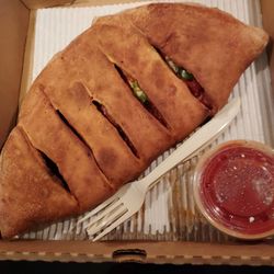 Pasquale's Pizzeria - Calzone