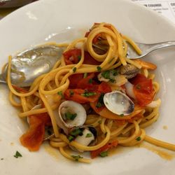 Trattoria da Nennella - Pasta with calamari clams.