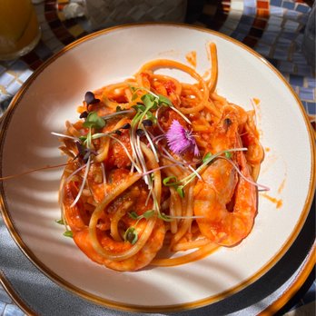 Cipriano's Kitchen - Kauai Shrimp Bucatini - Italian Near Me - Waimea, Hawaii