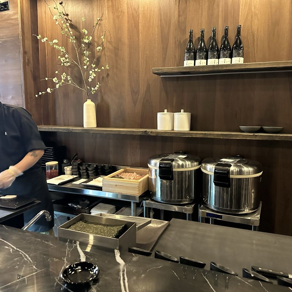 Sendo - Inside - Sushi Bars Near Me - New York, New York