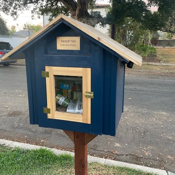 Little Free Pantry - Community Book Box Near Me - Altadena, California Little Free Pantry - Community Book Box Near Me - Altadena, California
