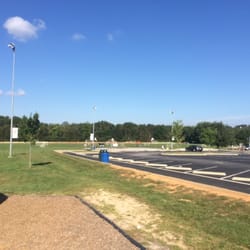 Henderson County Recreation and Park Concessn Stnd